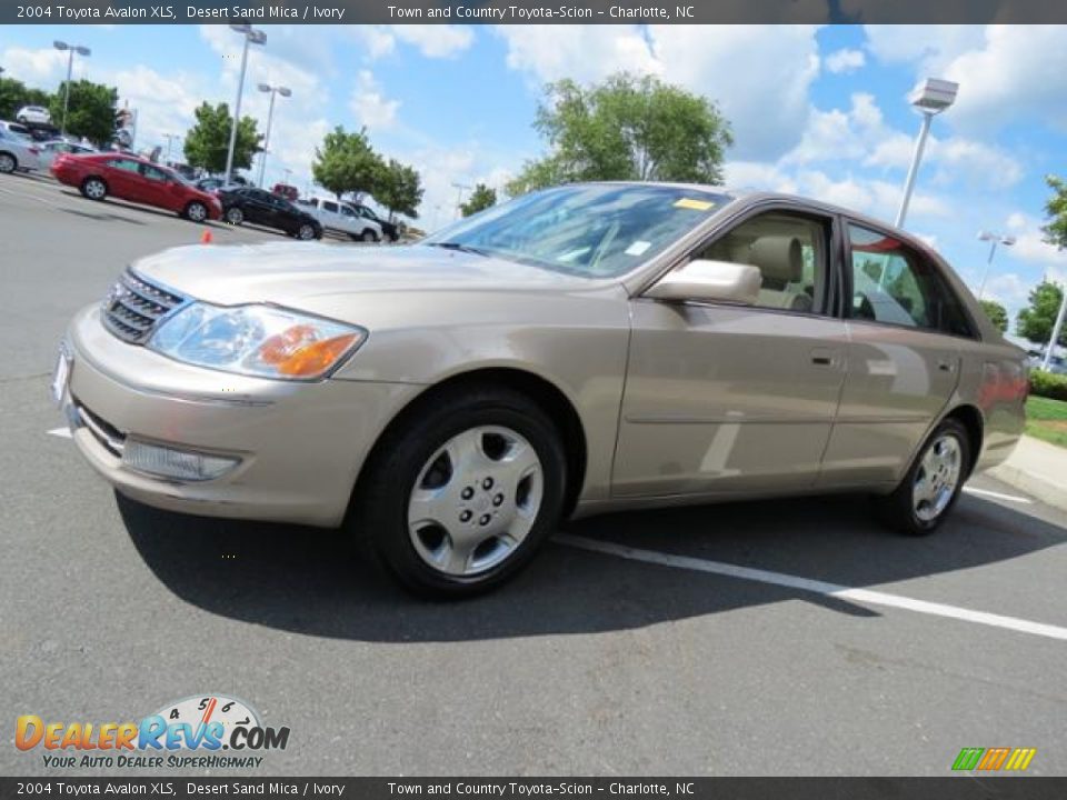 2004 Toyota Avalon XLS Desert Sand Mica / Ivory Photo #3