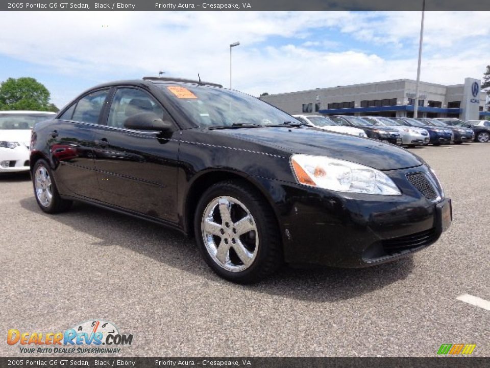 Front 3/4 View of 2005 Pontiac G6 GT Sedan Photo #8