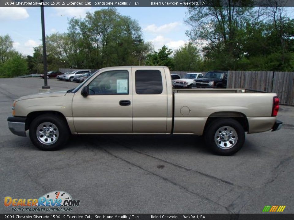 2004 Chevrolet Silverado 1500 LS Extended Cab Sandstone Metallic / Tan Photo #1