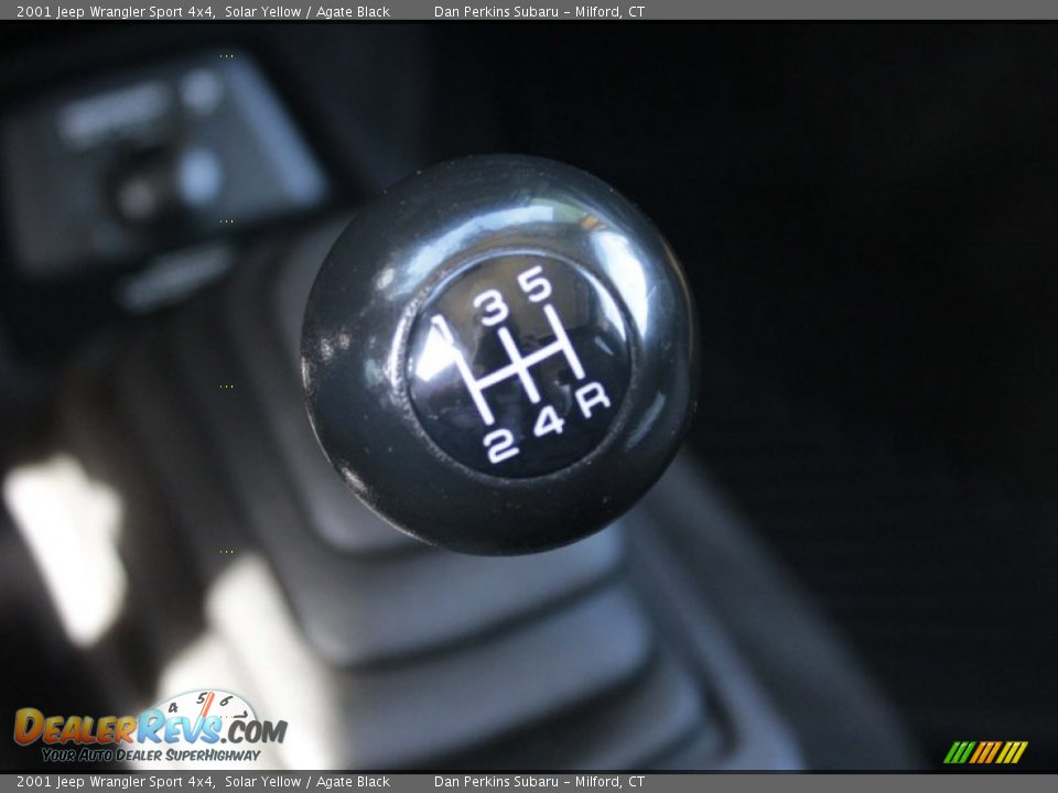2001 Jeep Wrangler Sport 4x4 Shifter Photo #14