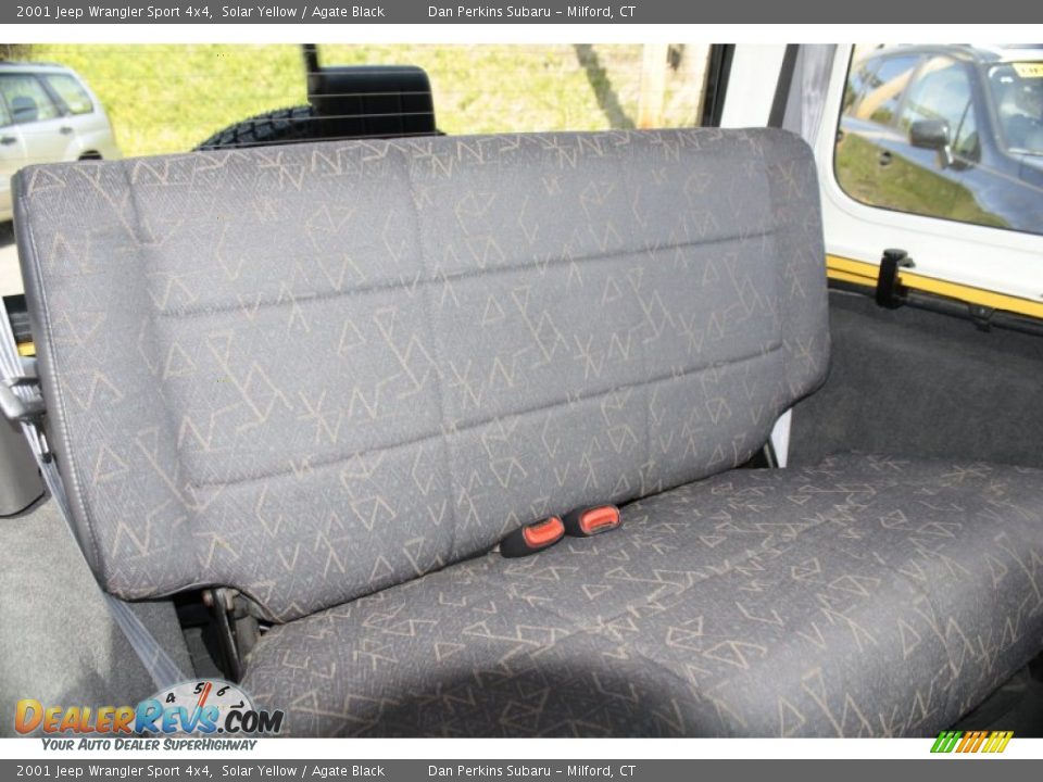2001 Jeep Wrangler Sport 4x4 Solar Yellow / Agate Black Photo #15