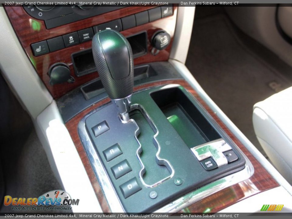 2007 Jeep Grand Cherokee Limited 4x4 Mineral Gray Metallic / Dark Khaki/Light Graystone Photo #14