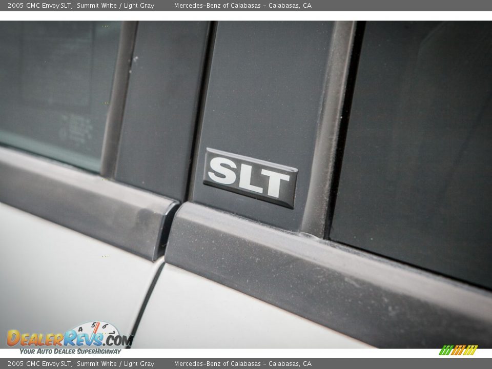 2005 GMC Envoy SLT Logo Photo #29