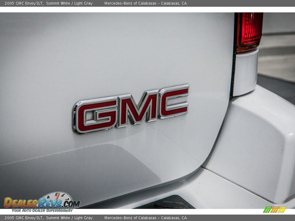 2005 GMC Envoy SLT Logo Photo #32