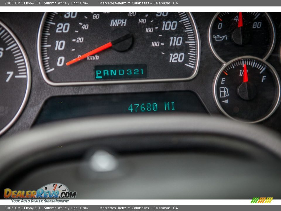 2005 GMC Envoy SLT Summit White / Light Gray Photo #33