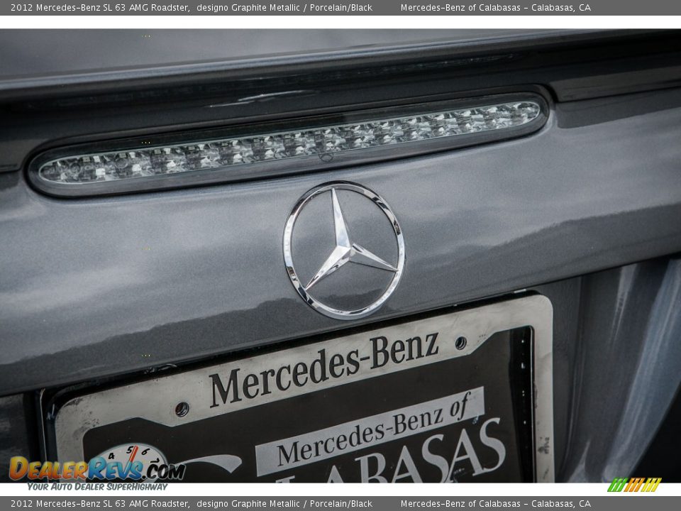 2012 Mercedes-Benz SL 63 AMG Roadster designo Graphite Metallic / Porcelain/Black Photo #32