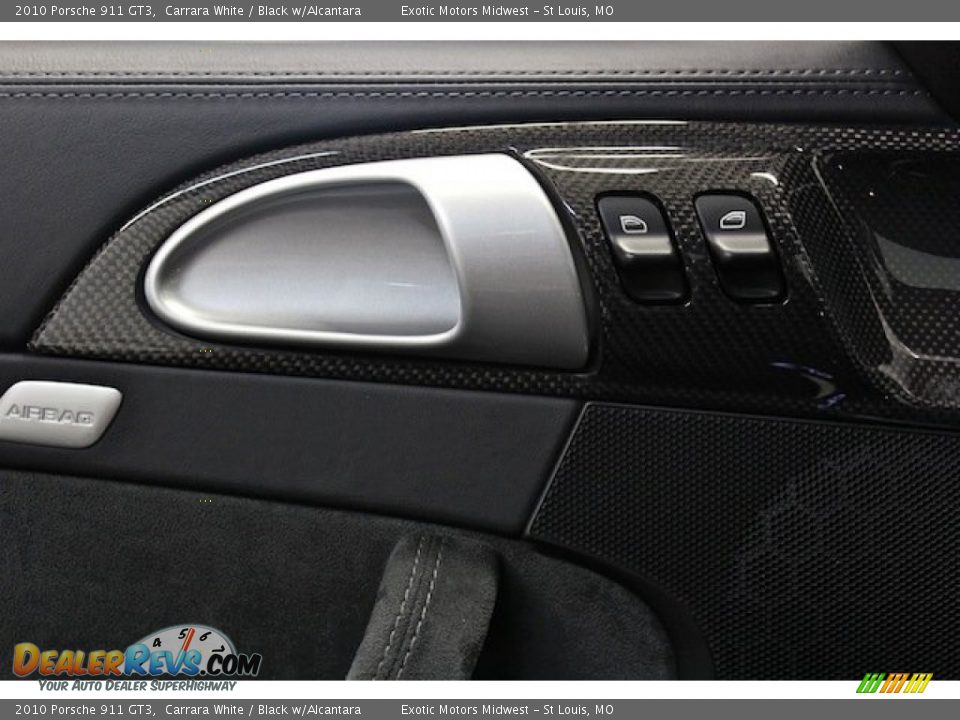 Controls of 2010 Porsche 911 GT3 Photo #30