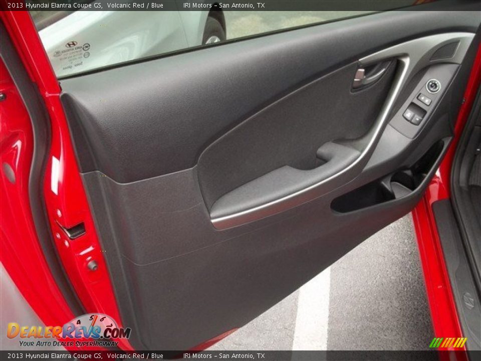 2013 Hyundai Elantra Coupe GS Volcanic Red / Blue Photo #4