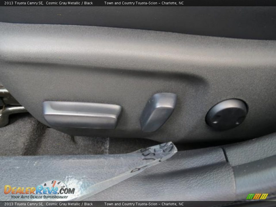 2013 Toyota Camry SE Cosmic Gray Metallic / Black Photo #11