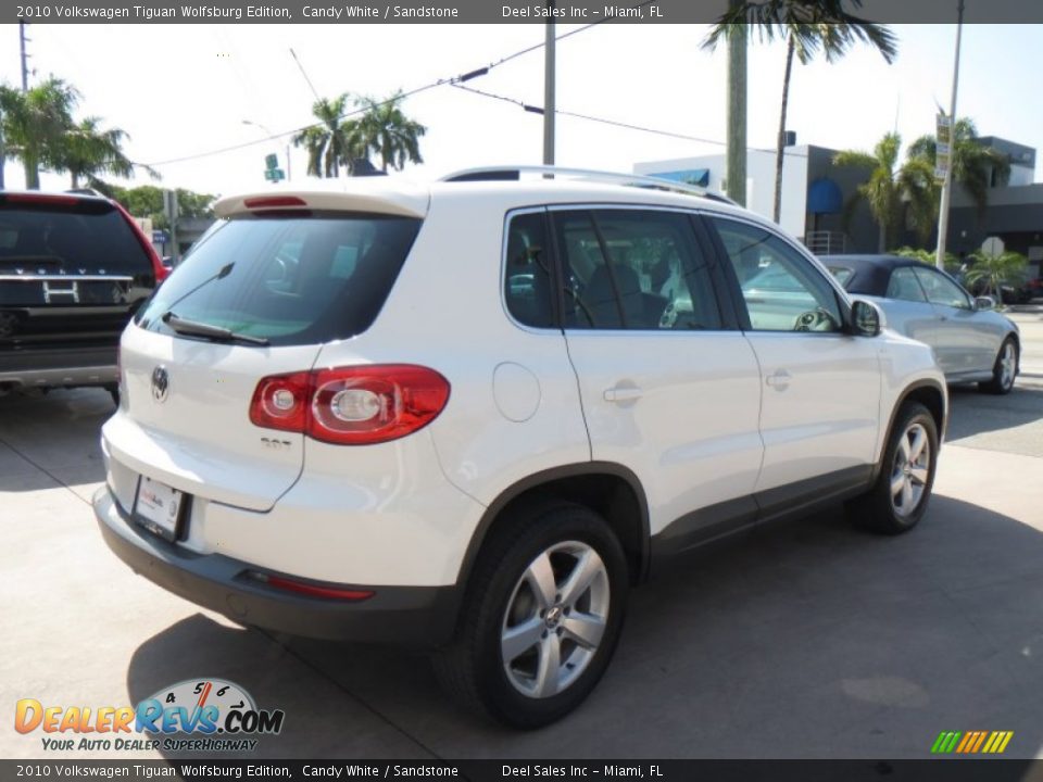 2010 Volkswagen Tiguan Wolfsburg Edition Candy White / Sandstone Photo #5