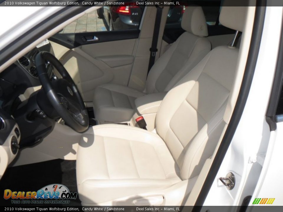 2010 Volkswagen Tiguan Wolfsburg Edition Candy White / Sandstone Photo #9