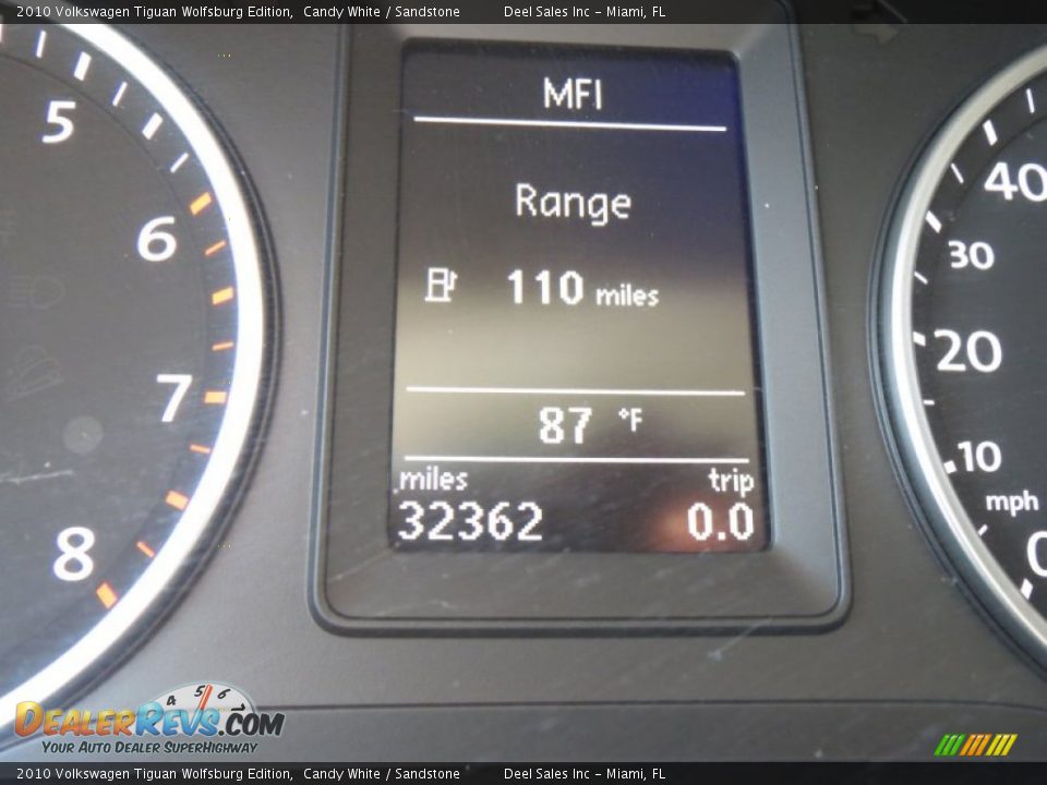 2010 Volkswagen Tiguan Wolfsburg Edition Candy White / Sandstone Photo #15