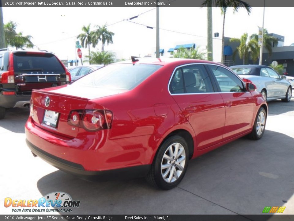 2010 Volkswagen Jetta SE Sedan Salsa Red / Cornsilk Beige Photo #5