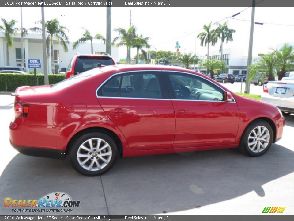 2010 Volkswagen Jetta SE Sedan Salsa Red / Cornsilk Beige Photo #6