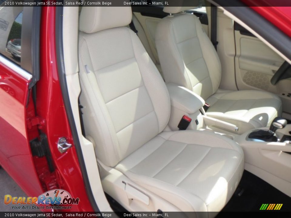 2010 Volkswagen Jetta SE Sedan Salsa Red / Cornsilk Beige Photo #10