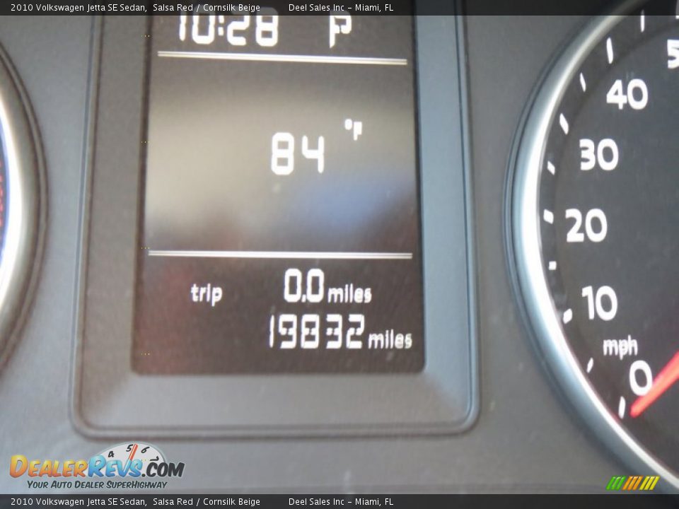 2010 Volkswagen Jetta SE Sedan Salsa Red / Cornsilk Beige Photo #15