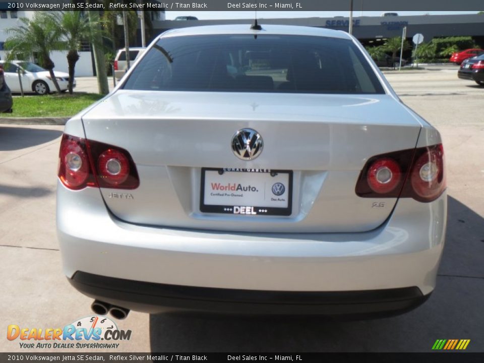 2010 Volkswagen Jetta SE Sedan Reflex Silver Metallic / Titan Black Photo #4
