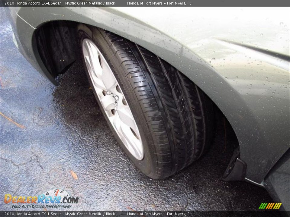 2010 Honda Accord EX-L Sedan Mystic Green Metallic / Black Photo #17