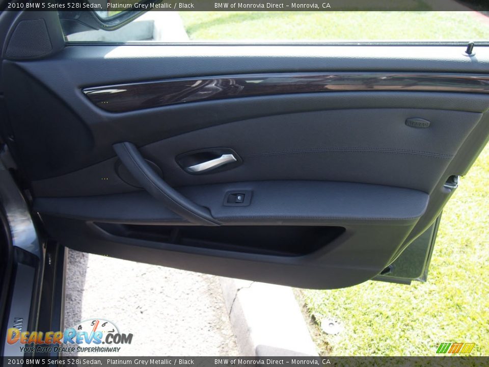 2010 BMW 5 Series 528i Sedan Platinum Grey Metallic / Black Photo #3