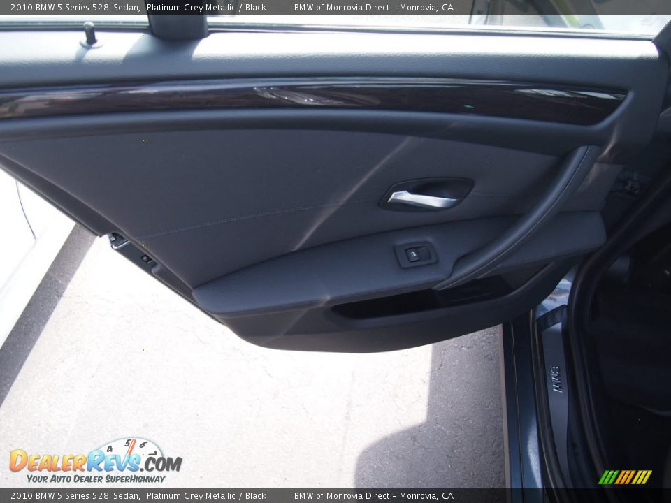 2010 BMW 5 Series 528i Sedan Platinum Grey Metallic / Black Photo #13