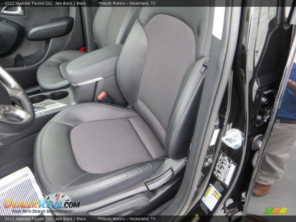 2012 Hyundai Tucson GLS Ash Black / Black Photo #31