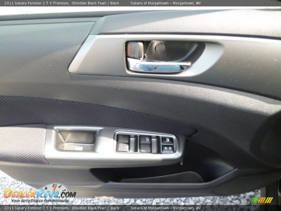 2011 Subaru Forester 2.5 X Premium Obsidian Black Pearl / Black Photo #17
