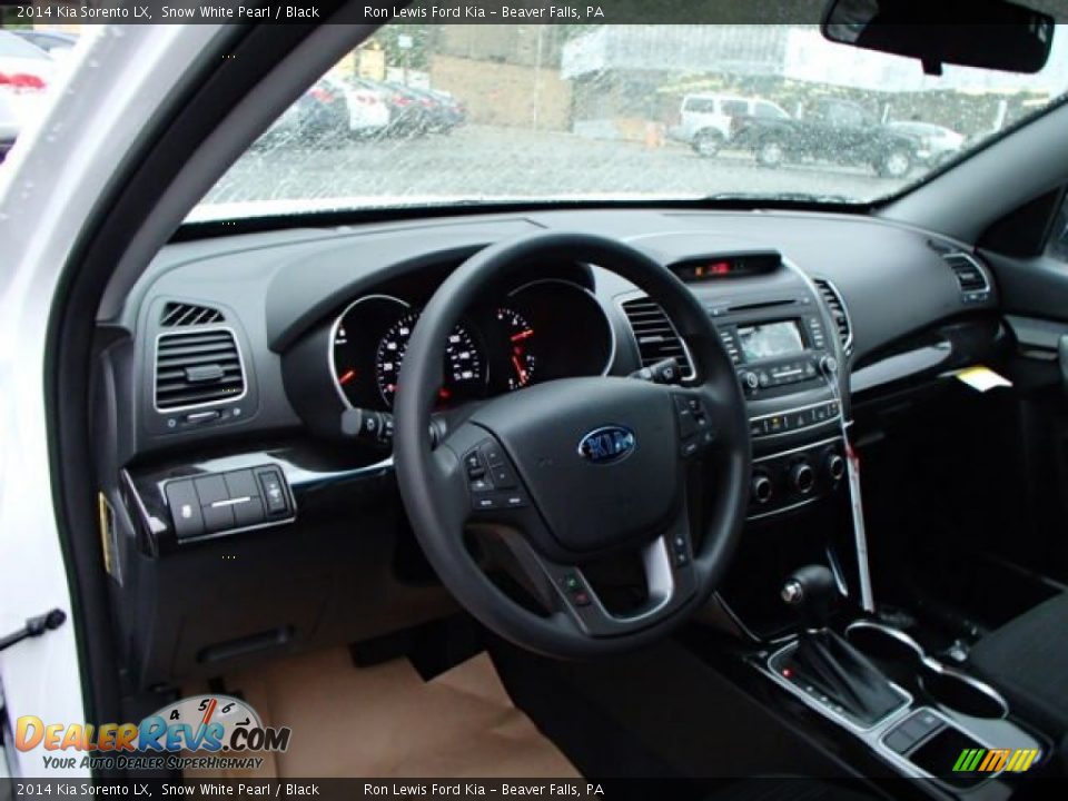 2014 Kia Sorento LX Snow White Pearl / Black Photo #10