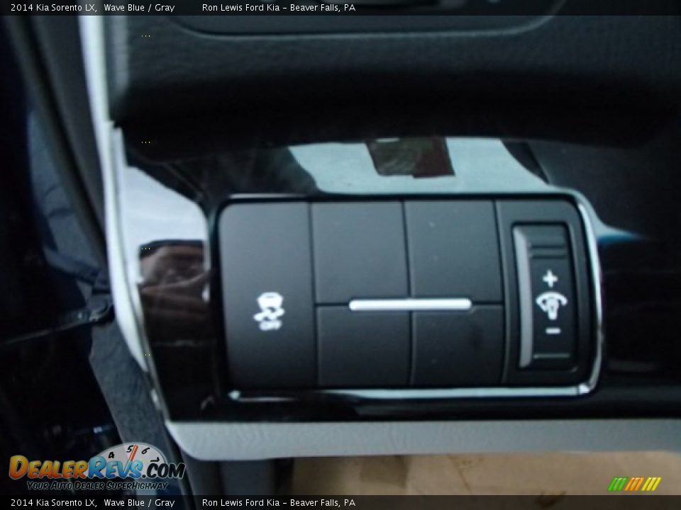 2014 Kia Sorento LX Wave Blue / Gray Photo #16