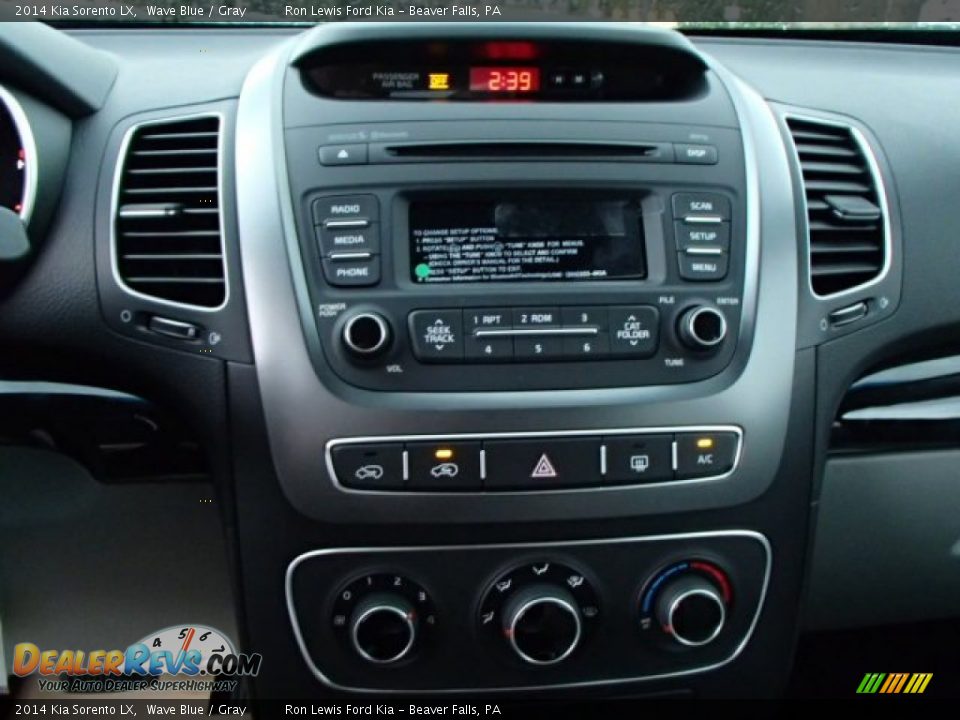 2014 Kia Sorento LX Wave Blue / Gray Photo #17