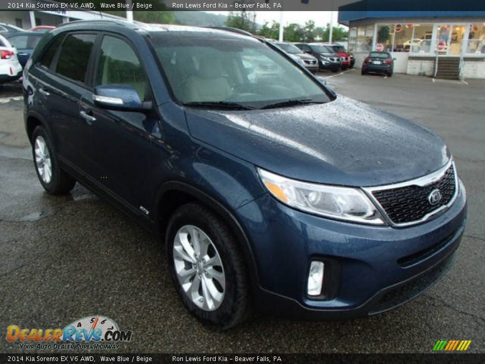 Front 3/4 View of 2014 Kia Sorento EX V6 AWD Photo #2