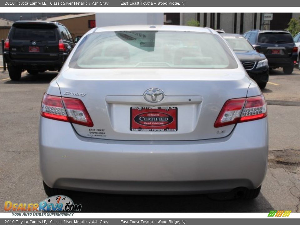 2010 Toyota Camry LE Classic Silver Metallic / Ash Gray Photo #5