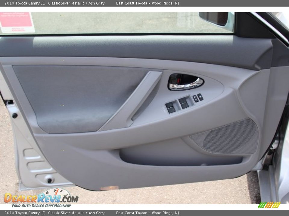 2010 Toyota Camry LE Classic Silver Metallic / Ash Gray Photo #6
