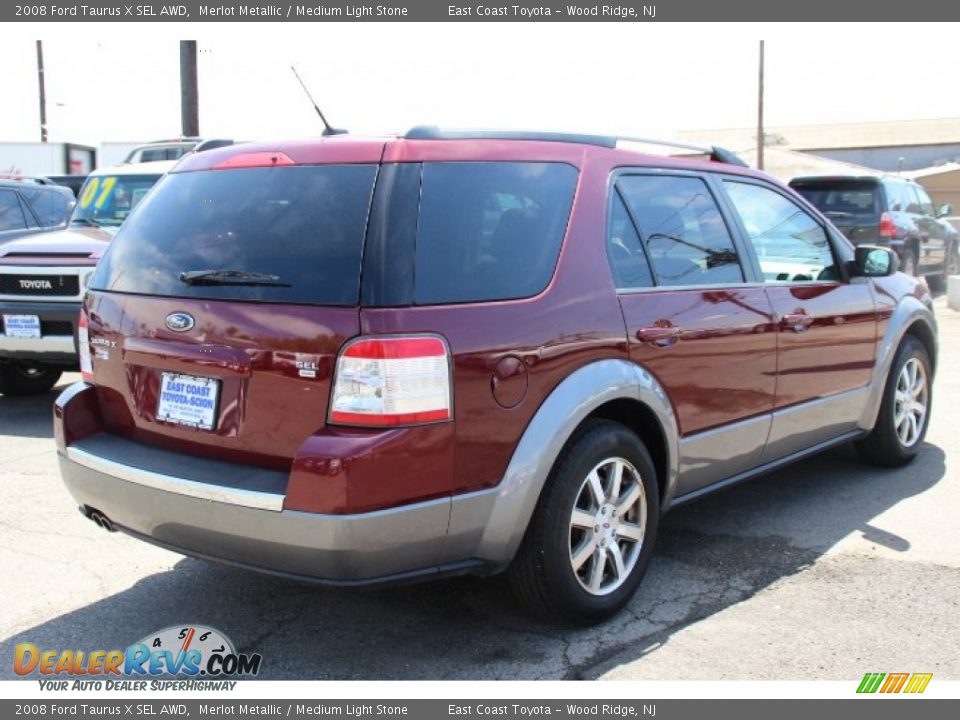 2008 Ford Taurus X SEL AWD Merlot Metallic / Medium Light Stone Photo #4
