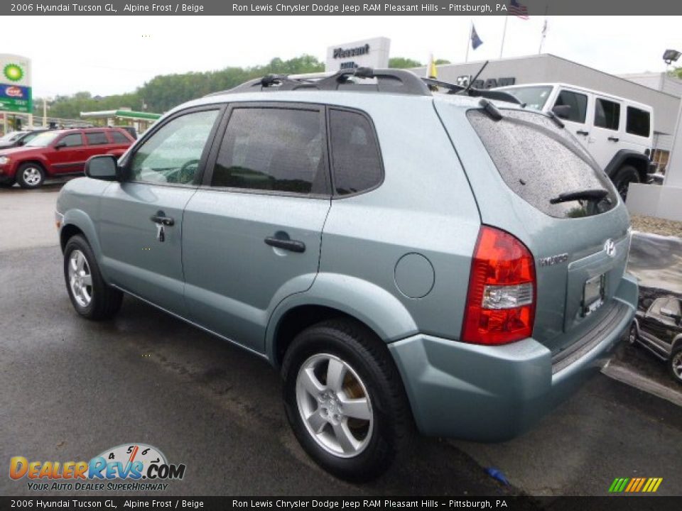 2006 Hyundai Tucson GL Alpine Frost / Beige Photo #3