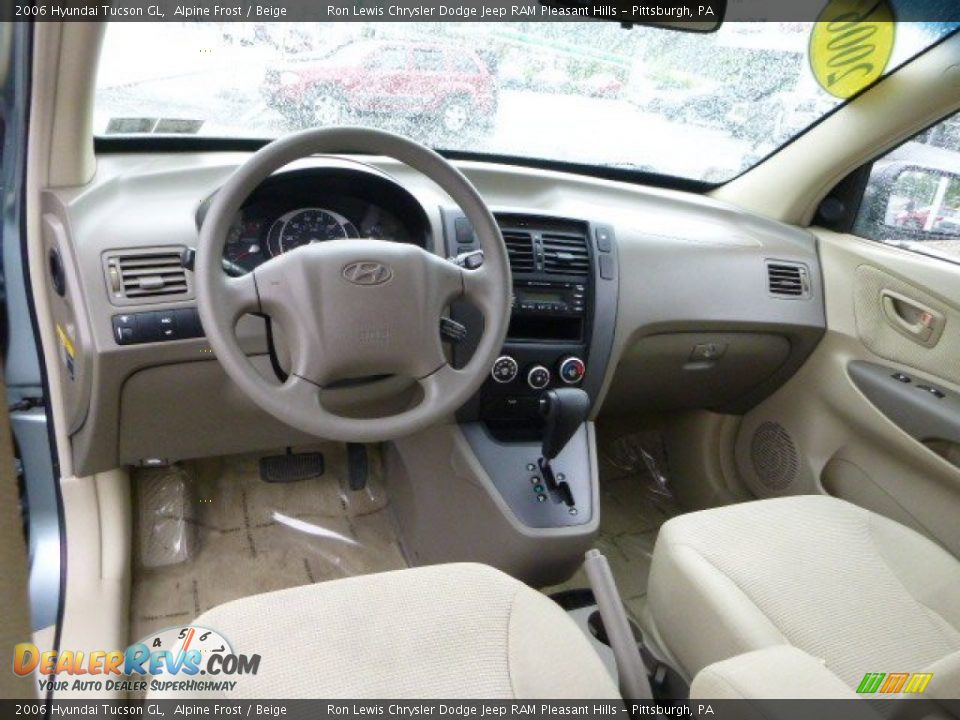 2006 Hyundai Tucson GL Alpine Frost / Beige Photo #11