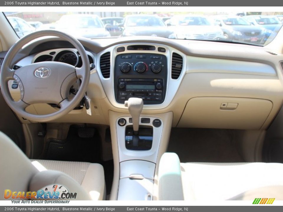 2006 Toyota Highlander Hybrid Bluestone Metallic / Ivory Beige Photo #9
