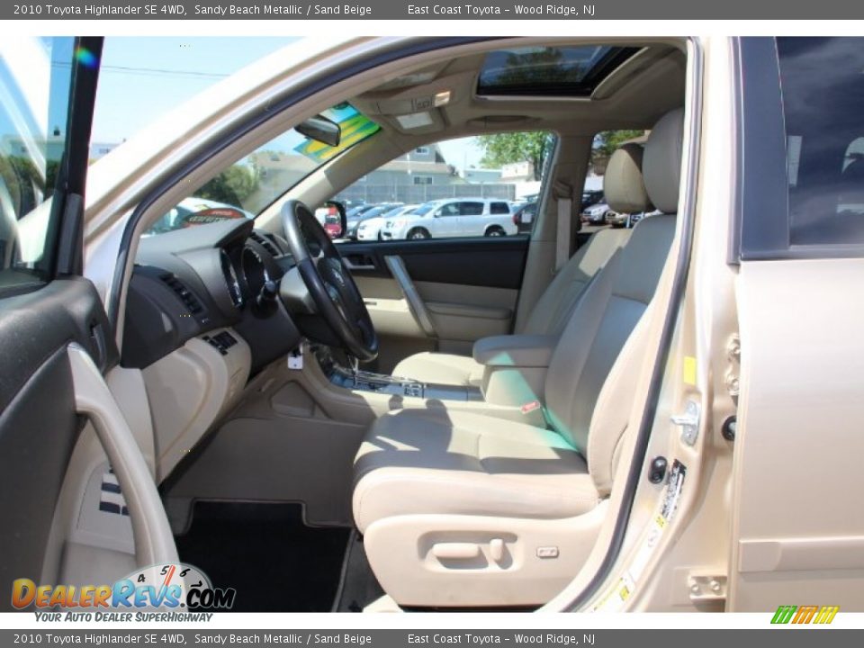 2010 Toyota Highlander SE 4WD Sandy Beach Metallic / Sand Beige Photo #7