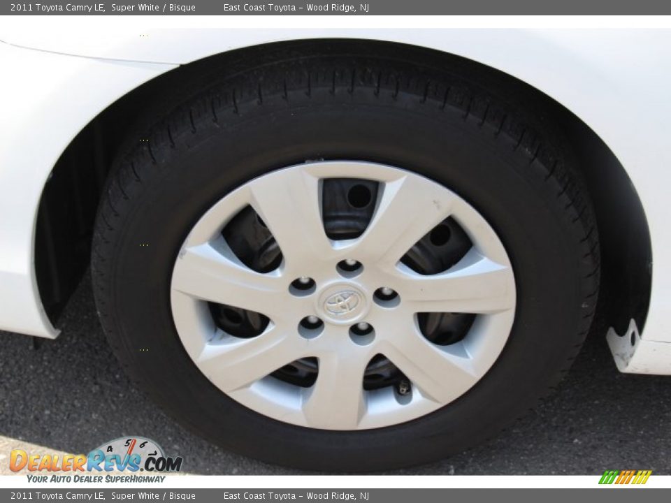 2011 Toyota Camry LE Super White / Bisque Photo #13