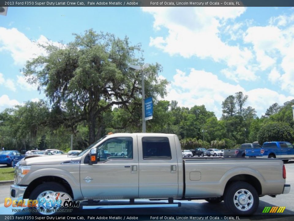 Pale Adobe Metallic 2013 Ford F350 Super Duty Lariat Crew Cab Photo #2