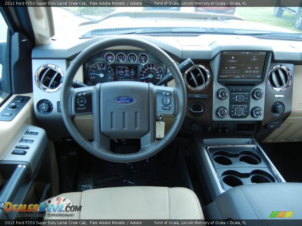 Dashboard of 2013 Ford F350 Super Duty Lariat Crew Cab Photo #9