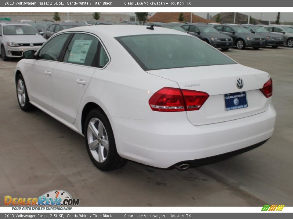 2013 Volkswagen Passat 2.5L SE Candy White / Titan Black Photo #7