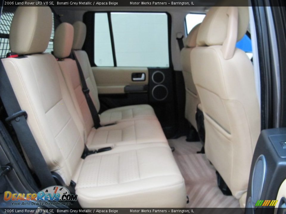 Rear Seat of 2006 Land Rover LR3 V8 SE Photo #18
