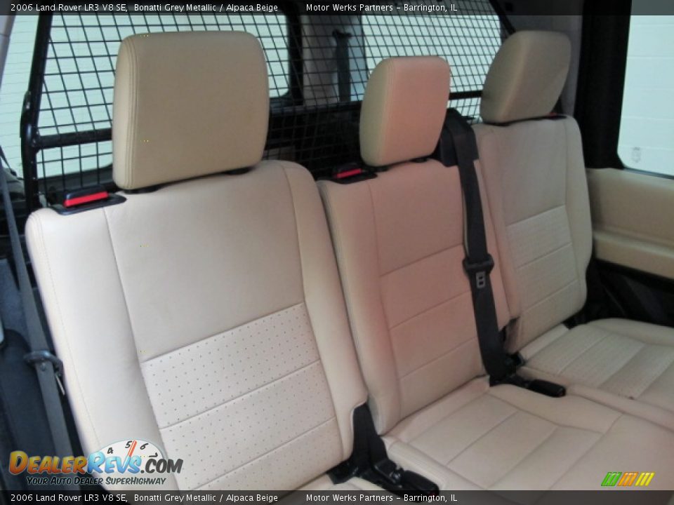 Rear Seat of 2006 Land Rover LR3 V8 SE Photo #19