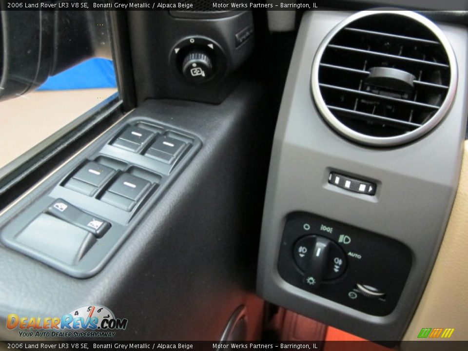 2006 Land Rover LR3 V8 SE Bonatti Grey Metallic / Alpaca Beige Photo #33