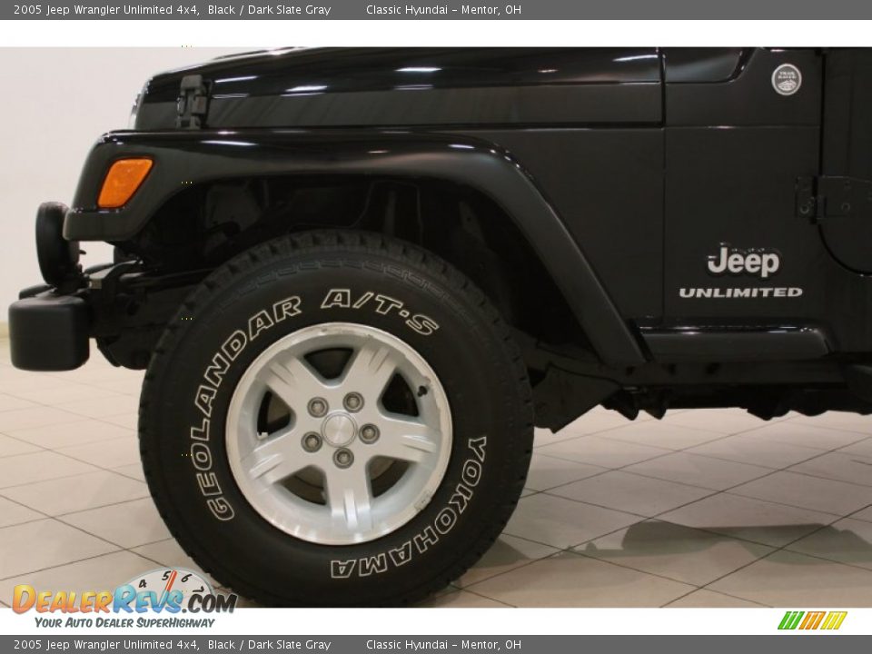 2005 Jeep Wrangler Unlimited 4x4 Black / Dark Slate Gray Photo #14