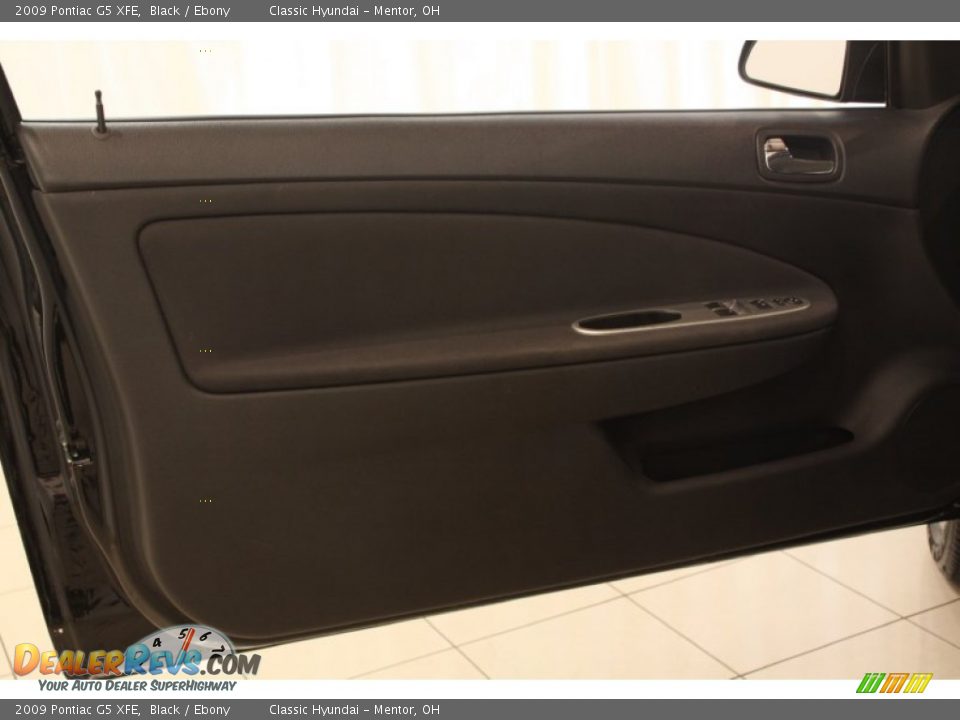 2009 Pontiac G5 XFE Black / Ebony Photo #4