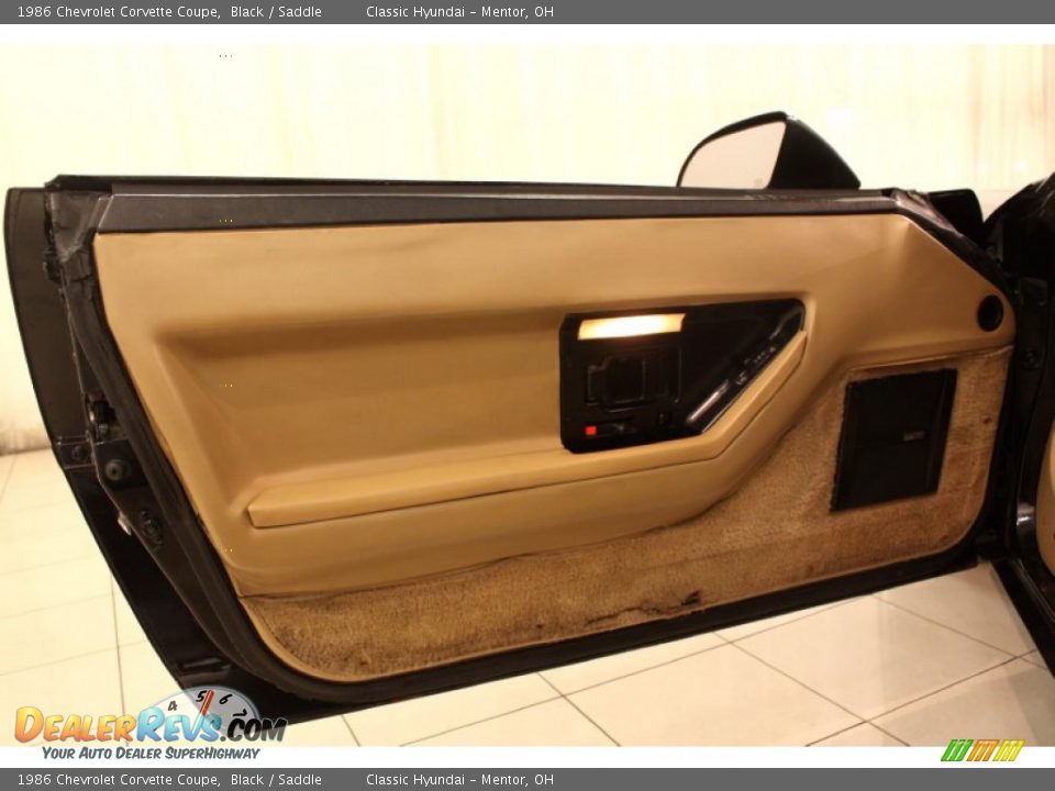 1986 Chevrolet Corvette Coupe Black / Saddle Photo #10