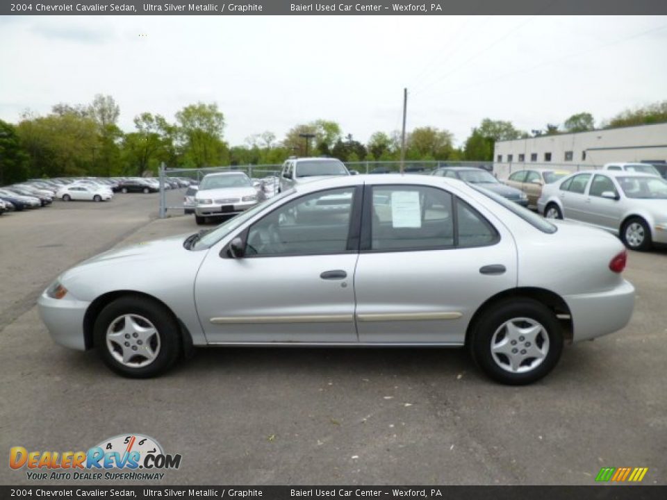 2004 Chevrolet Cavalier Sedan Ultra Silver Metallic / Graphite Photo #4