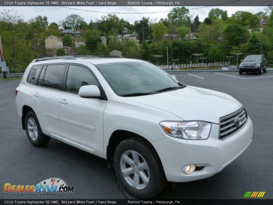 2010 Toyota Highlander SE 4WD Blizzard White Pearl / Sand Beige Photo #1