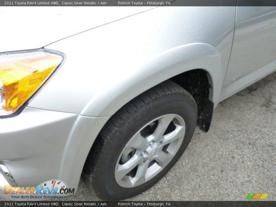 2011 Toyota RAV4 Limited 4WD Classic Silver Metallic / Ash Photo #8